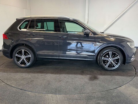 Volkswagen Tiguan 1.4 Tiguan SE Nav TSi BlueMotion Technology 5dr 8