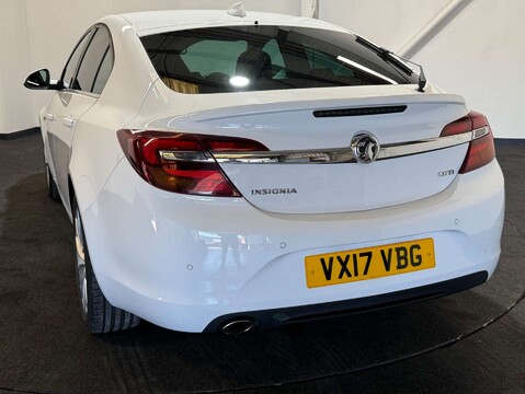 Vauxhall Insignia 2.0 Insignia SRI Nav CDTI Auto 5dr 4