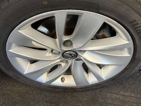 Vauxhall Insignia 2.0 Insignia SRI Nav CDTI Auto 5dr 11