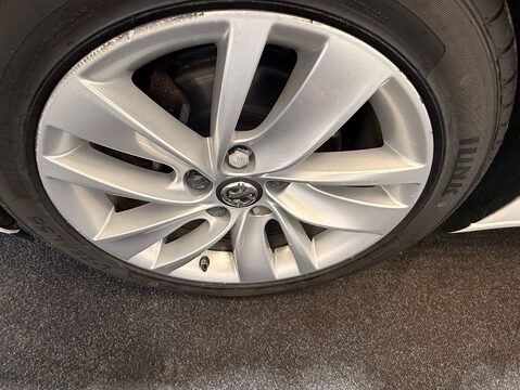 Vauxhall Insignia 2.0 Insignia SRI Nav CDTI Auto 5dr 51
