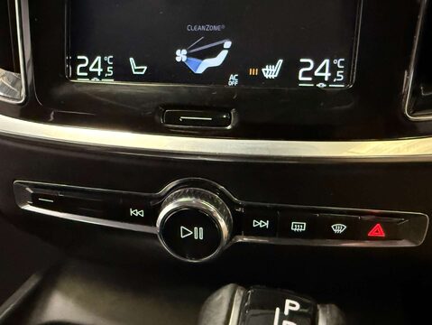 Volvo V60 2.0 V60 Momentum+ D4 Auto 5dr 22