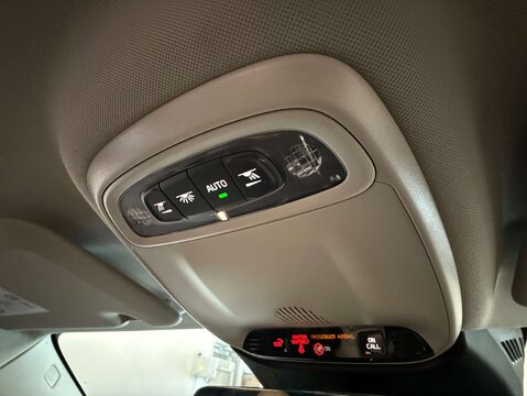 Volvo V60 2.0 V60 Momentum+ D4 Auto 5dr 38