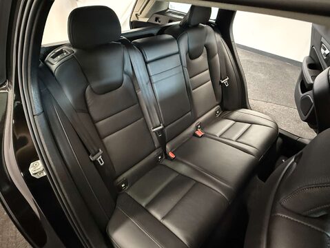 Volvo V60 2.0 V60 Momentum+ D4 Auto 5dr 41