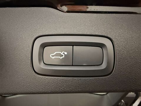 Volvo V60 2.0 V60 Momentum+ D4 Auto 5dr 49