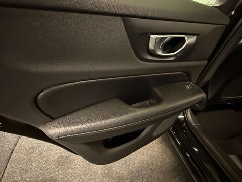 Volvo V60 2.0 V60 Momentum+ D4 Auto 5dr 52