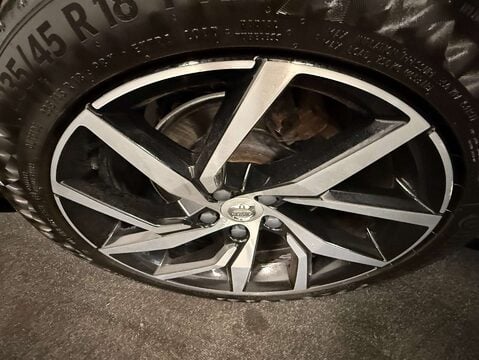 Volvo V60 2.0 V60 Momentum+ D4 Auto 5dr 48