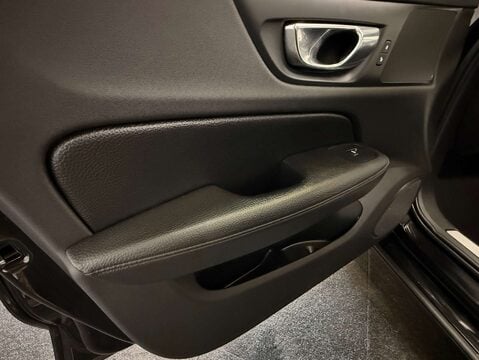 Volvo V60 2.0 V60 Momentum+ D4 Auto 5dr 59