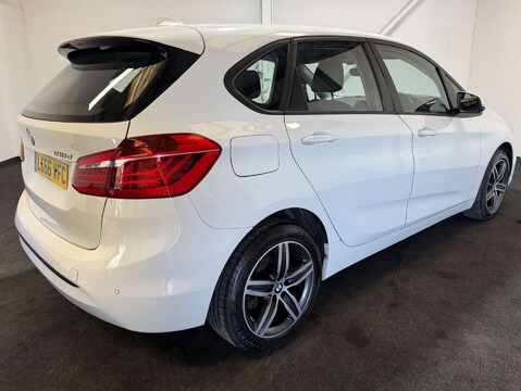 BMW 2 Series 2.0 218D Sport Auto 5dr 6