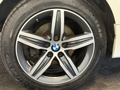 BMW 2 Series 2.0 218D Sport Auto 5dr 34