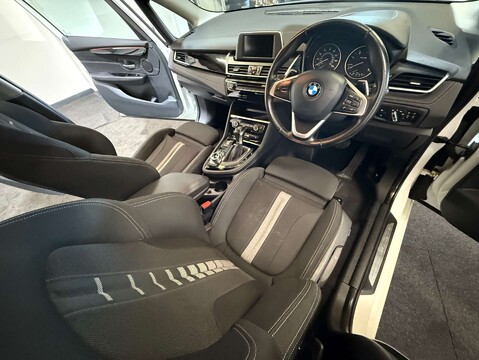 BMW 2 Series 2.0 218D Sport Auto 5dr 16