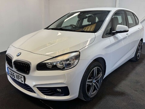 BMW 2 Series 2.0 218D Sport Auto 5dr 1