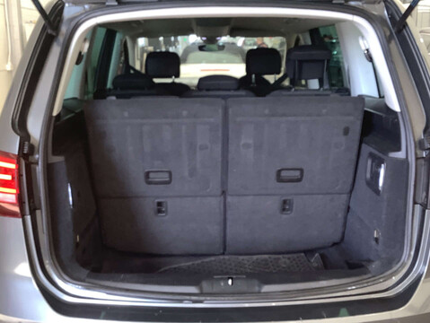 Volkswagen Sharan 2.0 Sharan SE TDI DSG Auto 5dr 7