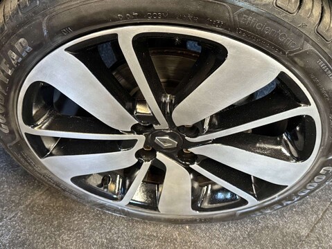Renault Clio 1.5 Clio Dynamique S Nav dCi Auto 5dr 11