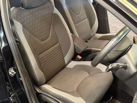 Renault Clio 1.5 Clio Dynamique S Nav dCi Auto 5dr 14