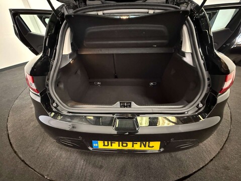 Renault Clio 1.5 Clio Dynamique S Nav dCi Auto 5dr 39
