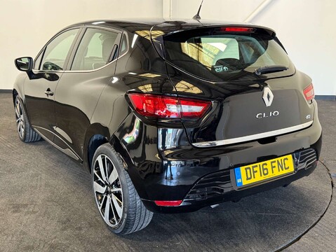 Renault Clio 1.5 Clio Dynamique S Nav dCi Auto 5dr 4