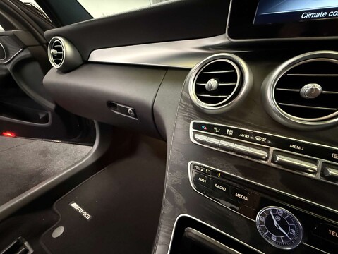 Mercedes-Benz C Class 2.1 C 250 AMG Line D 4Matic Auto 4WD 4dr 29
