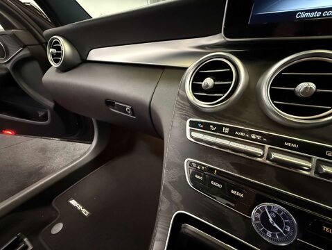 Mercedes-Benz C Class 2.1 C 250 AMG Line D 4Matic Auto 4WD 4dr 29