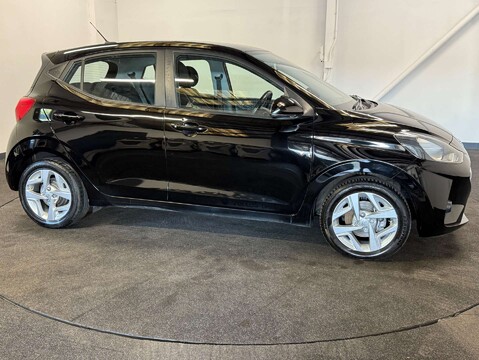 Hyundai i10 1.0 i10 SE Connect MPI 5dr 7