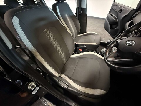 Hyundai i10 1.0 i10 SE Connect MPI 5dr 16