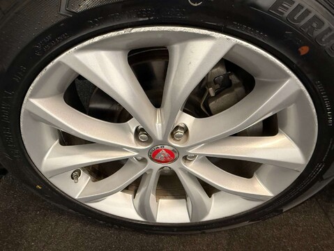 Jaguar XF 2.0 XF R-Sport Auto 4dr 58