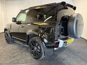 Land Rover Defender 3.0 Defender X-Dynamic HSE D MHEV Auto 4WD 3dr 4