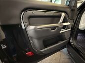 Land Rover Defender 3.0 Defender X-Dynamic HSE D MHEV Auto 4WD 3dr 48