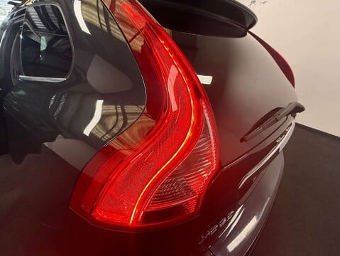 Volvo XC60 2.0 XC60 SE Nav D4 5dr 43