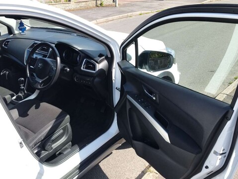Suzuki SX4 S-Cross 1.6 SX4 S-Cross SZ-T DDiS 5dr 7