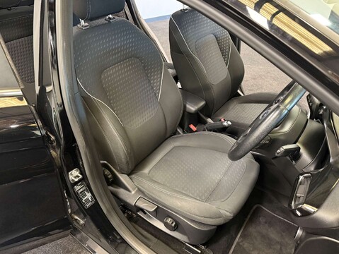 Ford Fiesta 1.0 Fiesta Titanium T 5dr 12