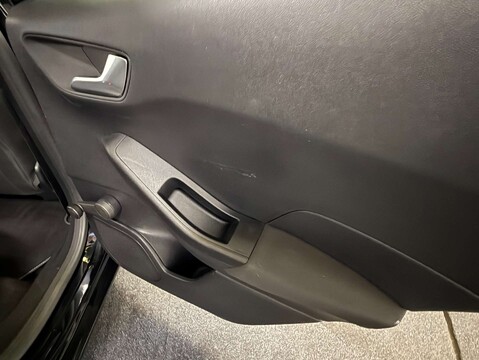 Ford Fiesta 1.0 Fiesta Titanium T 5dr 37