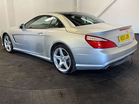 Mercedes-Benz SL Series 3.5 SL350 Auto 2dr 4