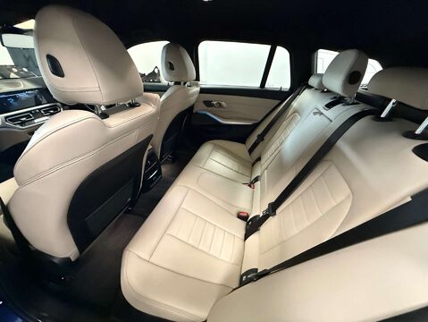 BMW 3 Series 2.0 330E M Sport Auto 5dr 37