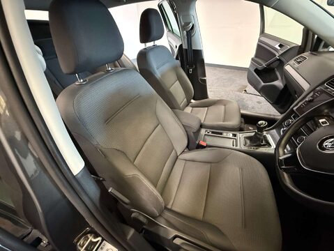 Volkswagen Golf 1.5 Golf Match TSi Evo 5dr 16