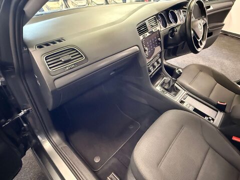 Volkswagen Golf 1.5 Golf Match TSi Evo 5dr 55
