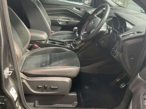 Ford Kuga 1.5 Kuga ST-Line Edition 5dr 7
