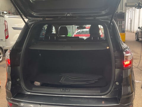 Ford Kuga 1.5 Kuga ST-Line Edition 5dr 9