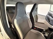Toyota Aygo 1.0 Aygo X-Play TSS VVT-i CVT 5dr 15