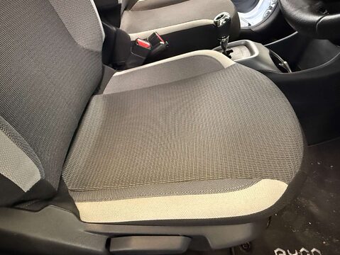 Toyota Aygo 1.0 Aygo X-Play TSS VVT-i CVT 5dr 16