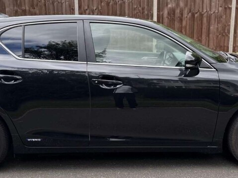 Lexus CT 1.8 CT 200H Sport CVT 5dr 4