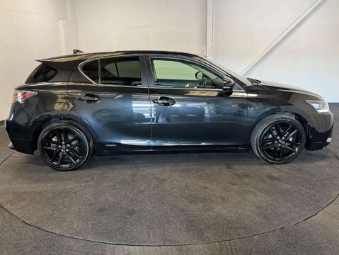 Lexus CT 1.8 CT 200H Sport CVT 5dr 7