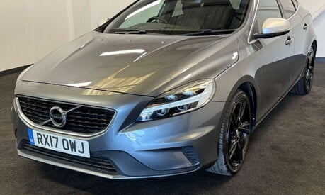 Volvo V40 2.0 V40 R-Design Pro T5 Auto 5dr