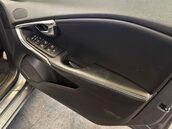 Volvo V40 2.0 V40 R-Design Pro T5 Auto 5dr 16