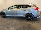 Volvo V40 2.0 V40 R-Design Pro T5 Auto 5dr 3