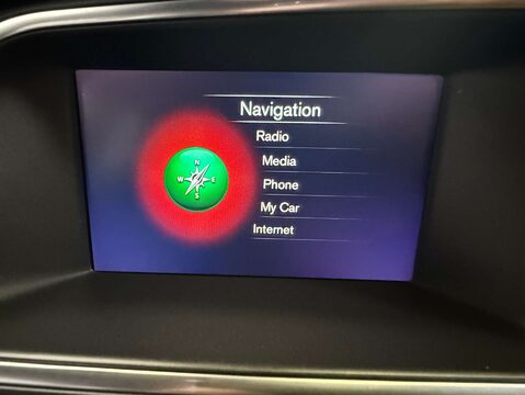 Volvo V40 2.0 V40 R-Design Pro T5 Auto 5dr 30