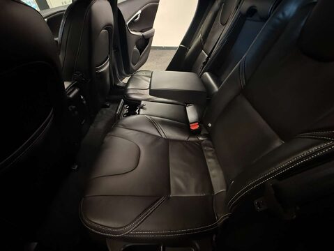 Volvo V40 2.0 V40 R-Design Pro T5 Auto 5dr 47