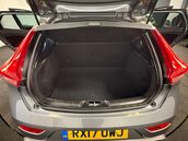 Volvo V40 2.0 V40 R-Design Pro T5 Auto 5dr 43