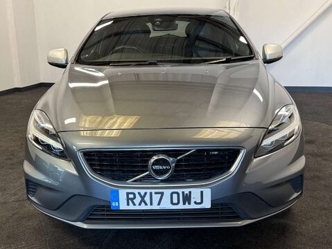 Volvo V40 2.0 V40 R-Design Pro T5 Auto 5dr 9