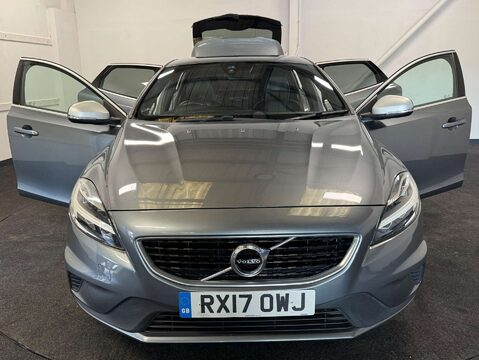 Volvo V40 2.0 V40 R-Design Pro T5 Auto 5dr 8