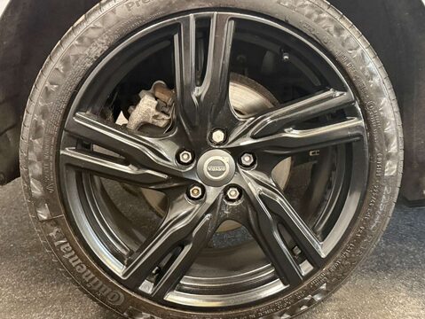 Volvo V40 2.0 V40 R-Design Pro T5 Auto 5dr 31
